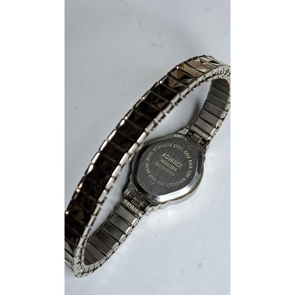 Vintage Advance Ladies Quartz Wrist Watch working new battery - Picture 5 of 12